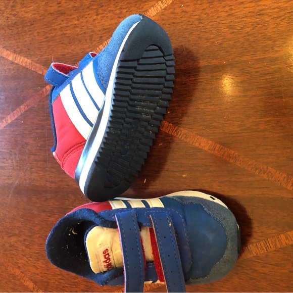 5 pairs infants sneakers, 2 adidas 3 Nike all very gently used - Picture 6 of 16